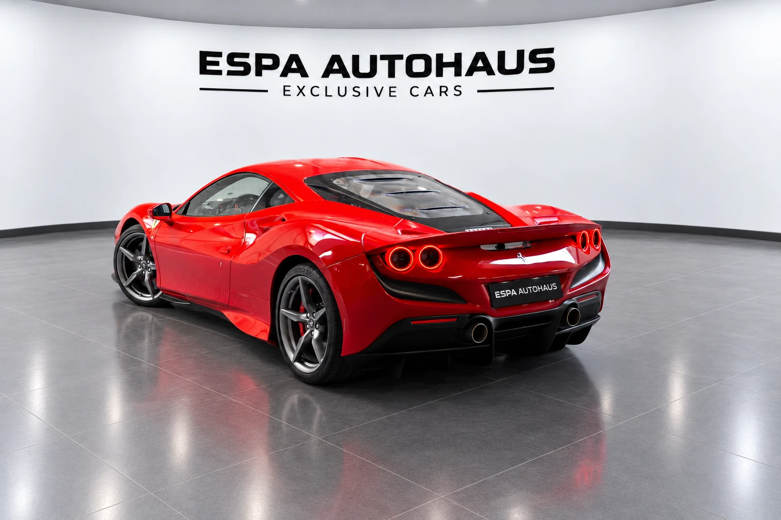 Ferrari F8 ������� Tributo F8 �������� DCT LIFT  | Mobile.bg � ����������� 14