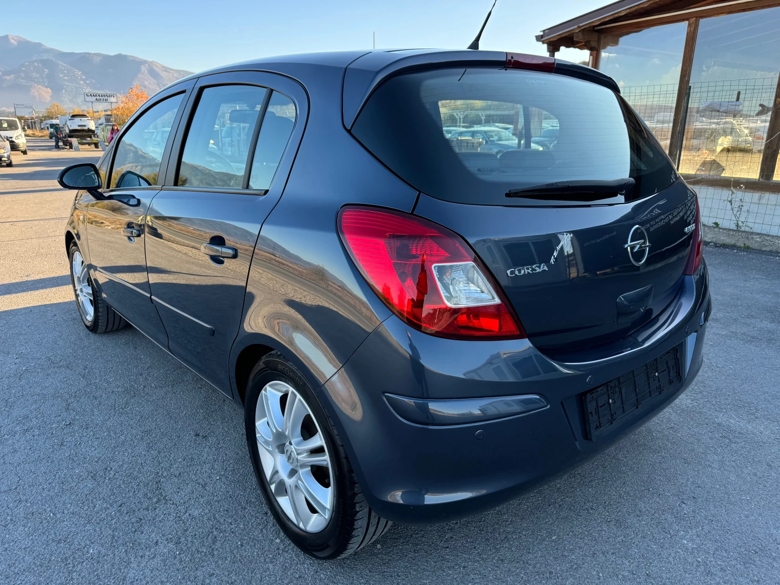 Opel Corsa 13CDTi-Cosmo  - изображение 4