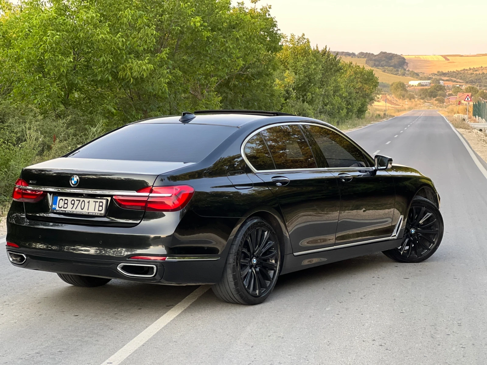 BMW 730 3.0D laser Carbon - изображение 3