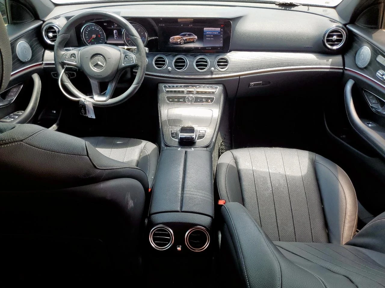 Mercedes-Benz E 300  - изображение 8