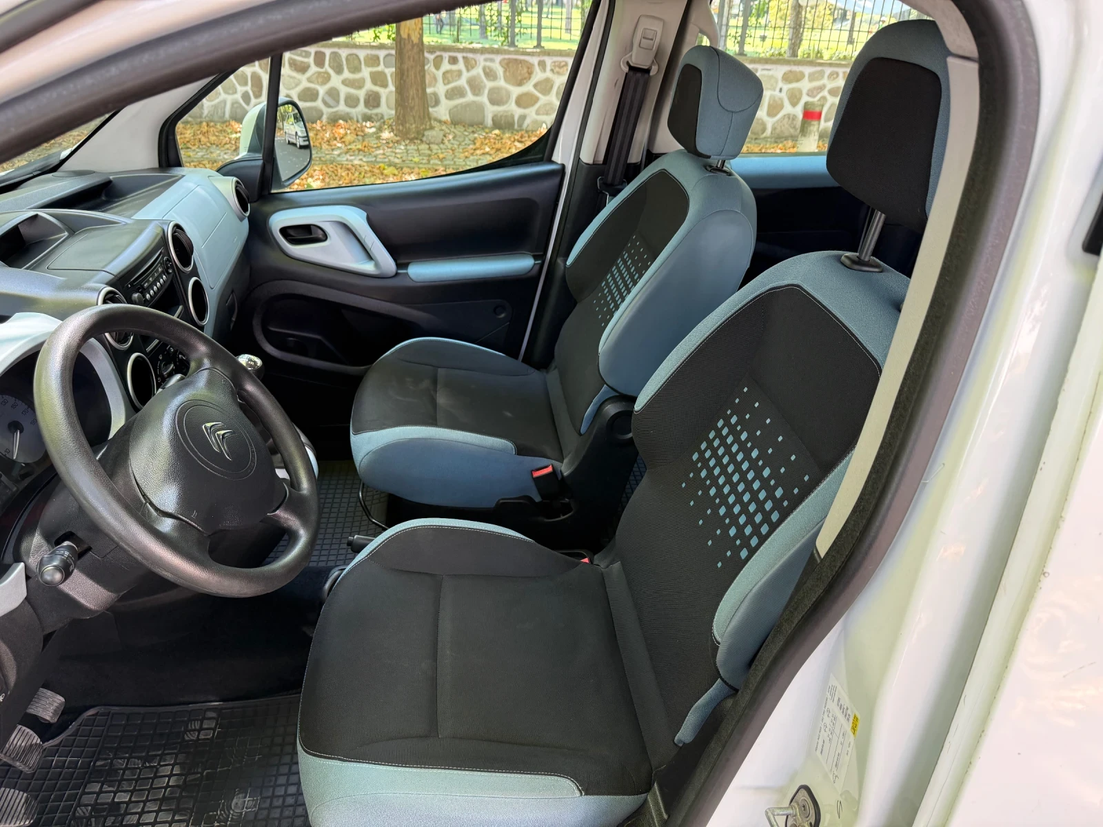 Citroen Berlingo 1.6ehdi Facelift - изображение 7