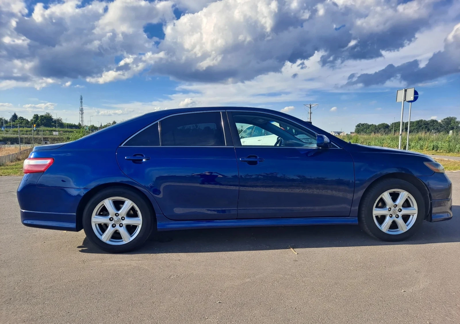 Toyota Camry 3.5 V6 - изображение 2