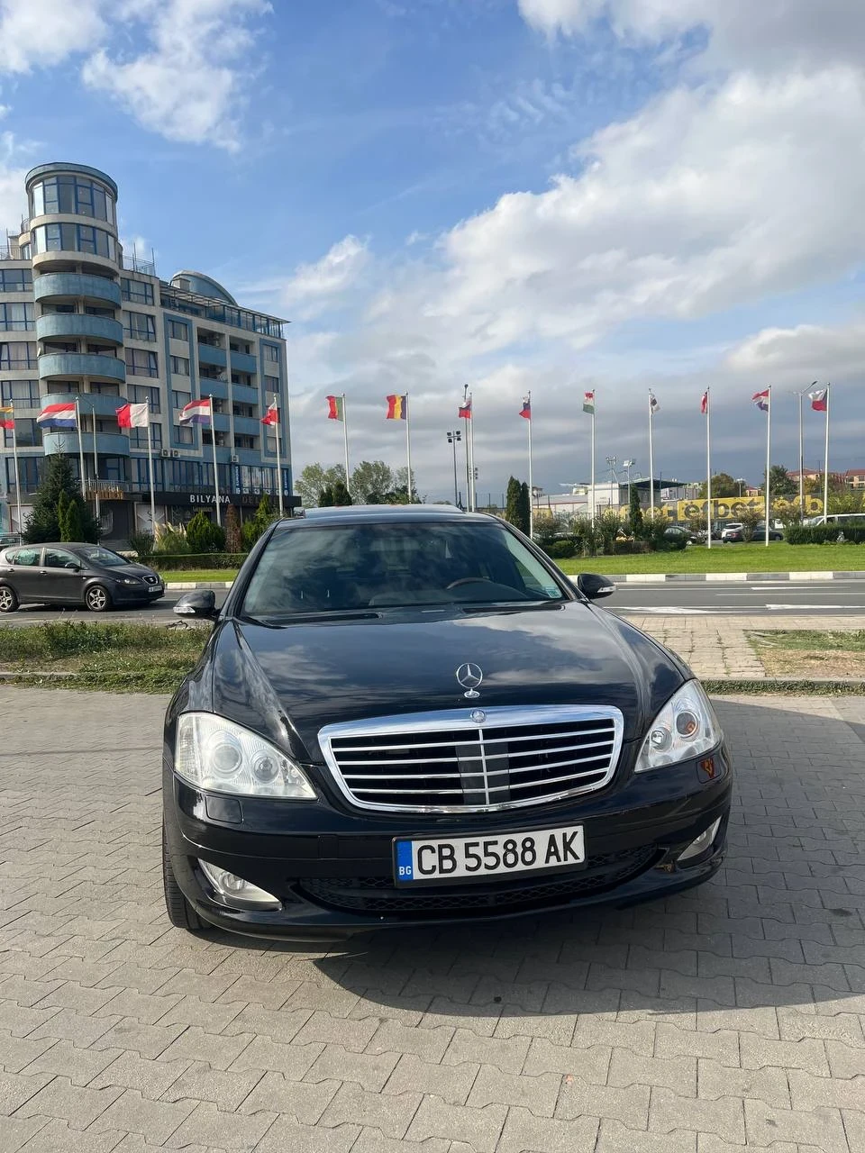 Mercedes-Benz S 320  - изображение 3