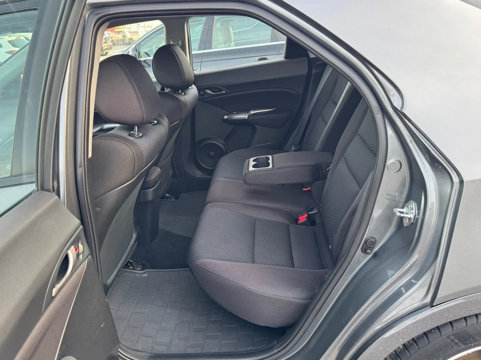 Honda Civic I-VTEC/166.796/ | Mobile.bg   14