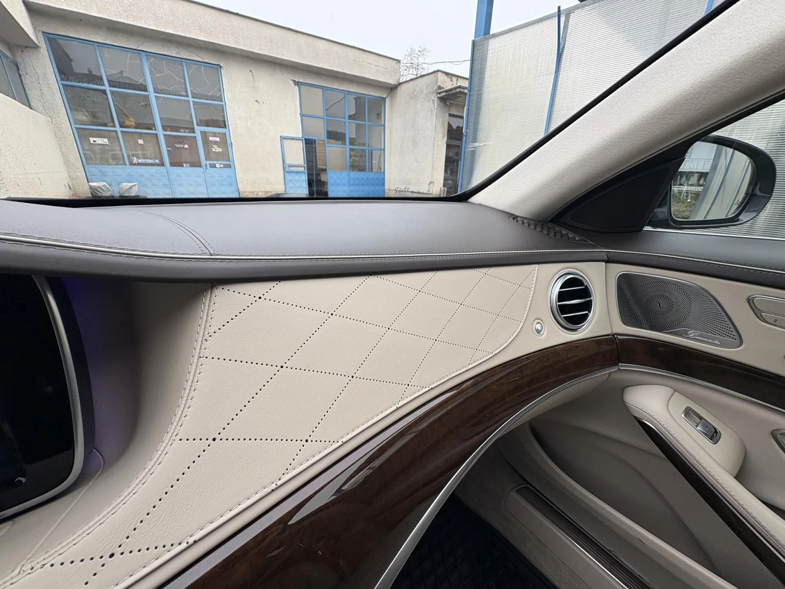 Mercedes-Benz S 500 Maybach / 4Matic  - изображение 8