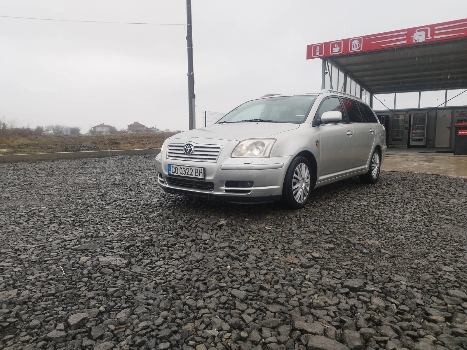 Toyota Avensis  - изображение 7