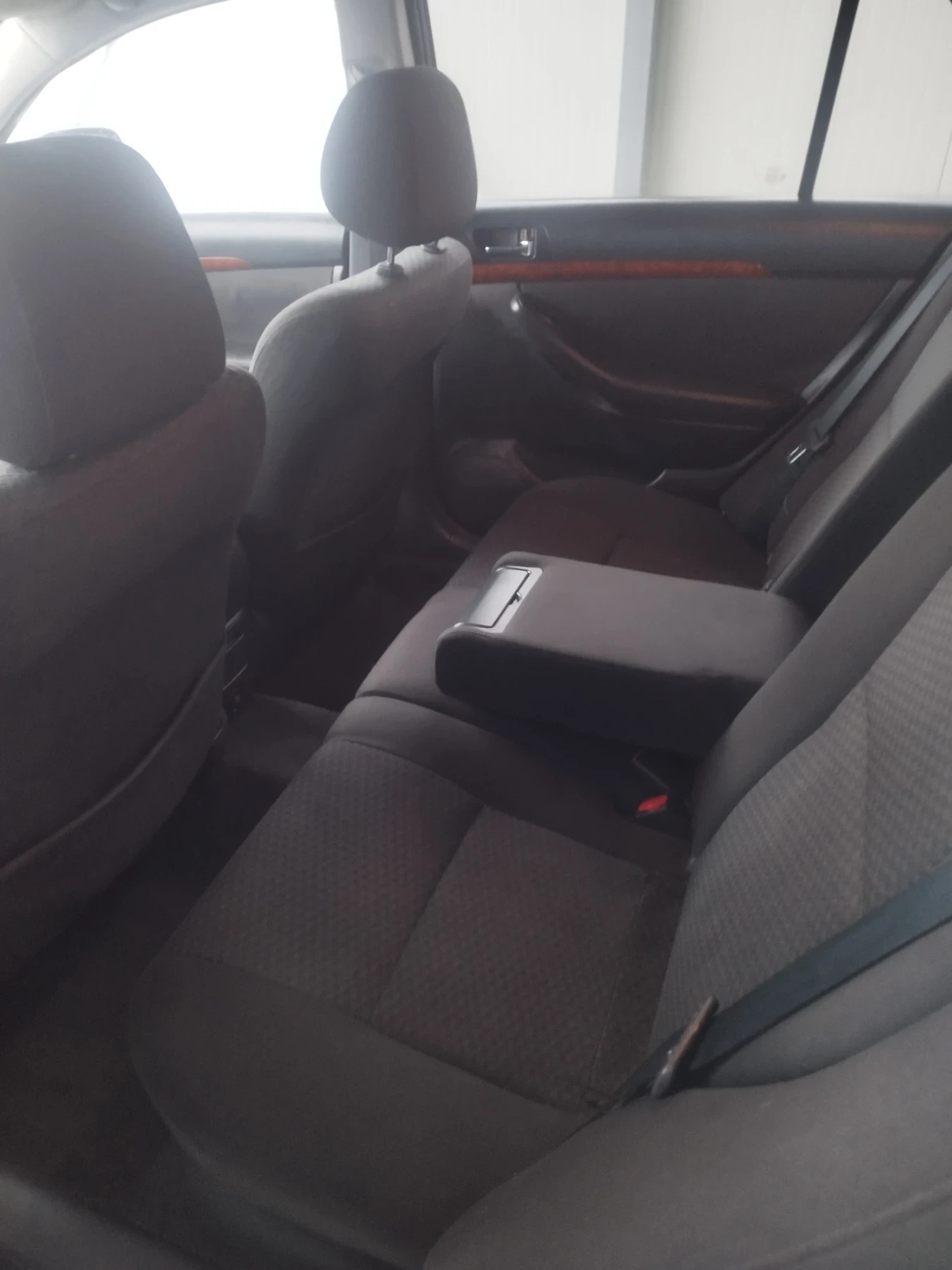 Toyota Avensis  - изображение 10