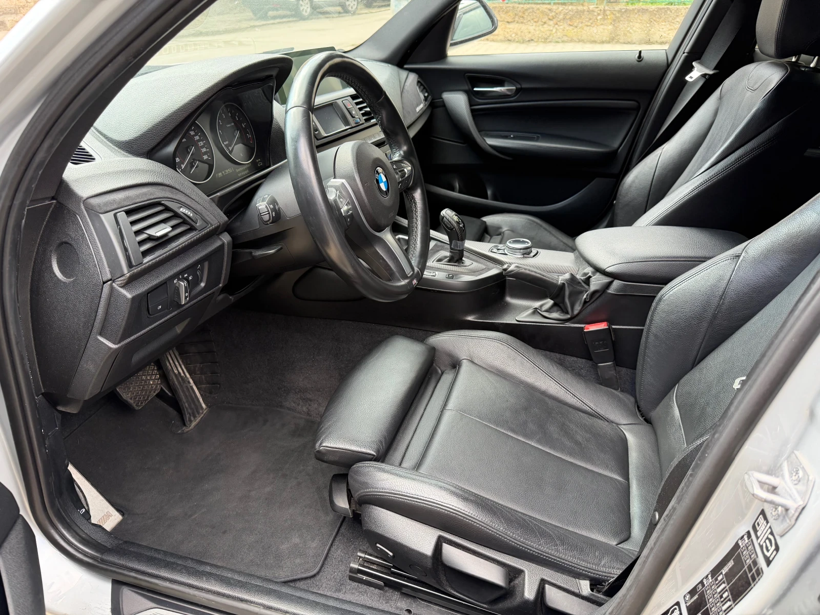 BMW 135 M135i / MPerformance / Xdrive / Swiss, снимка 13 - Автомобили и джипове - 53978529