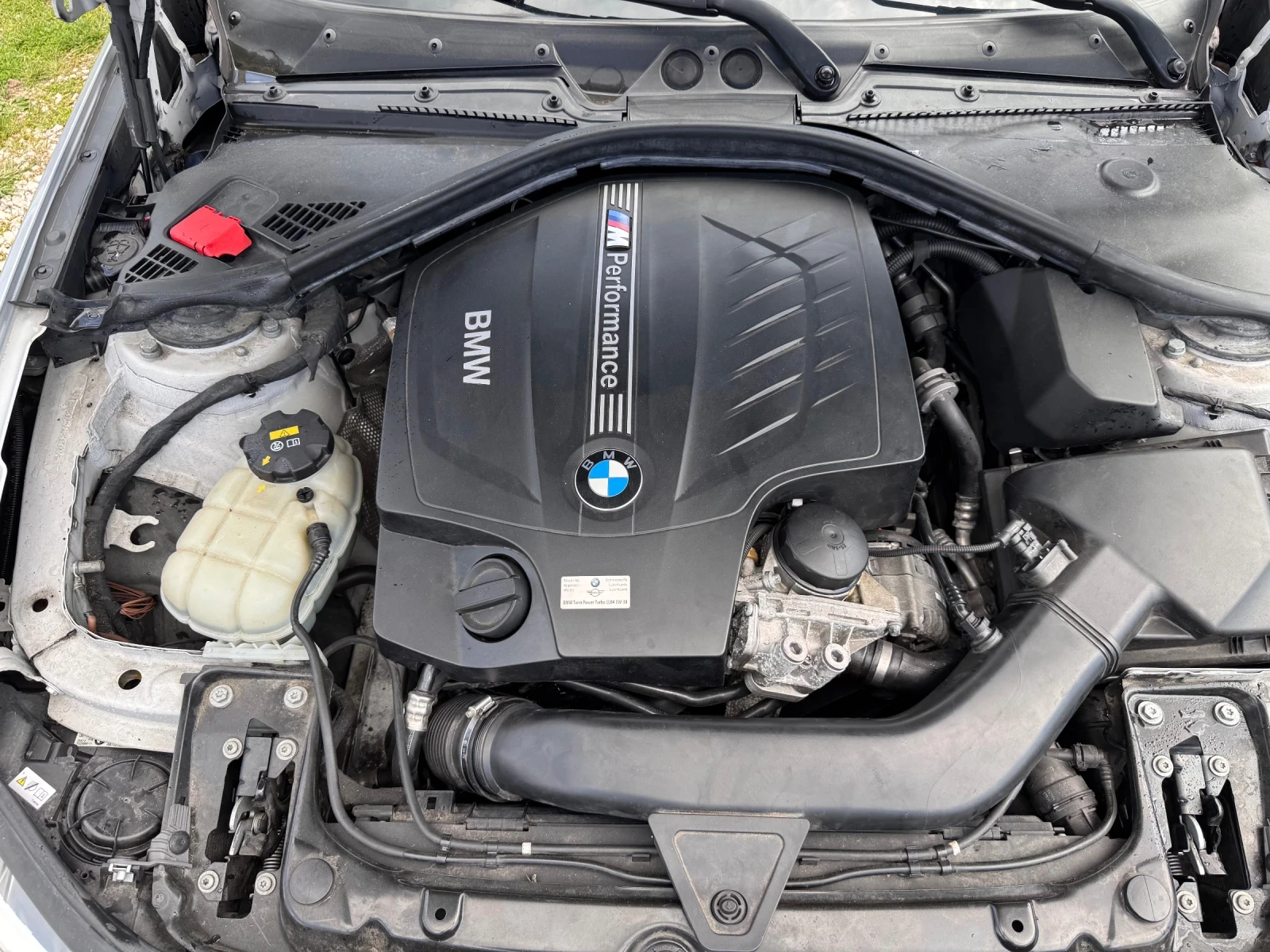 BMW 135 M135i / MPerformance / Xdrive / Swiss, снимка 17 - Автомобили и джипове - 53978529