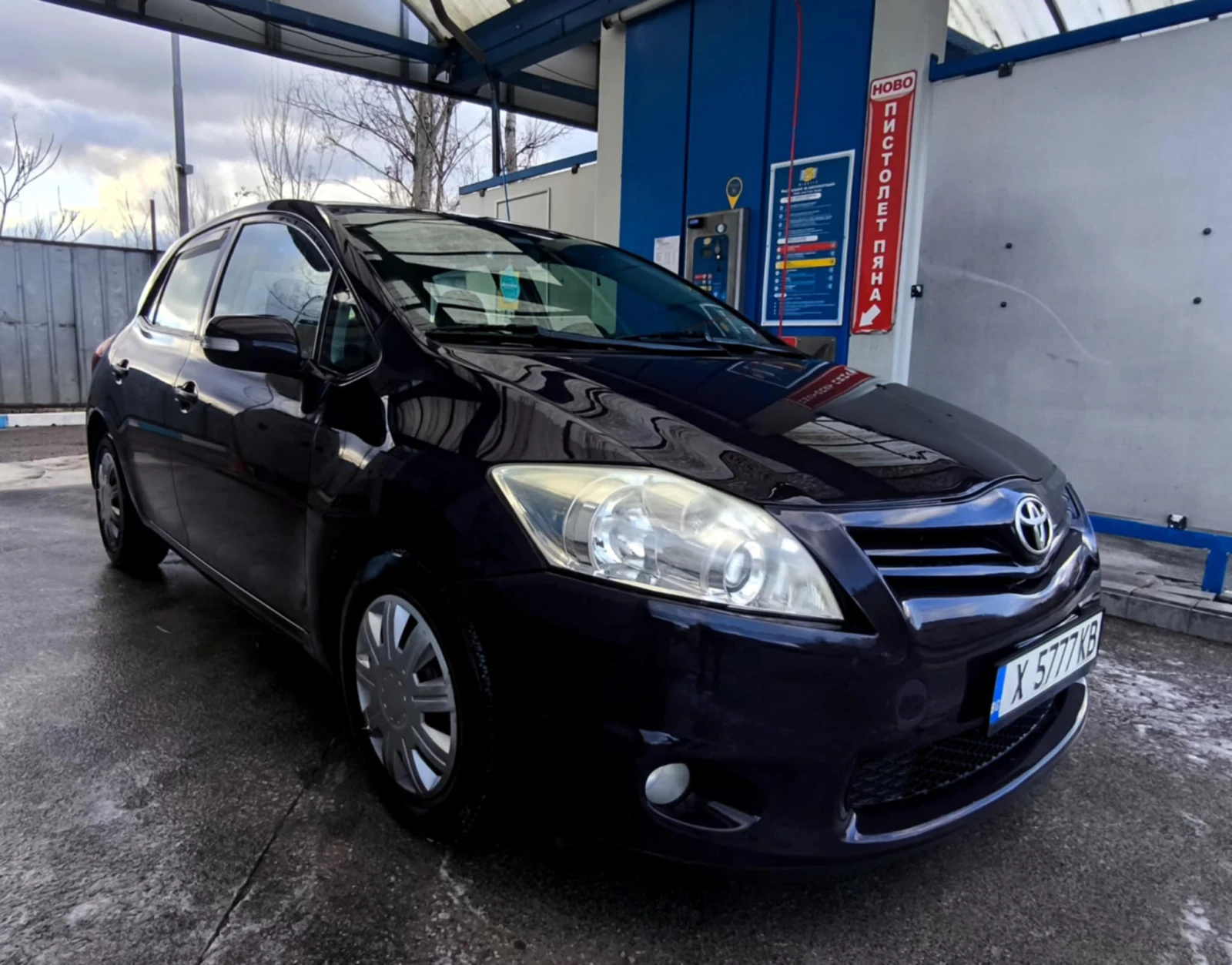 Toyota Auris D4D, снимка 2 - Автомобили и джипове - 54169344