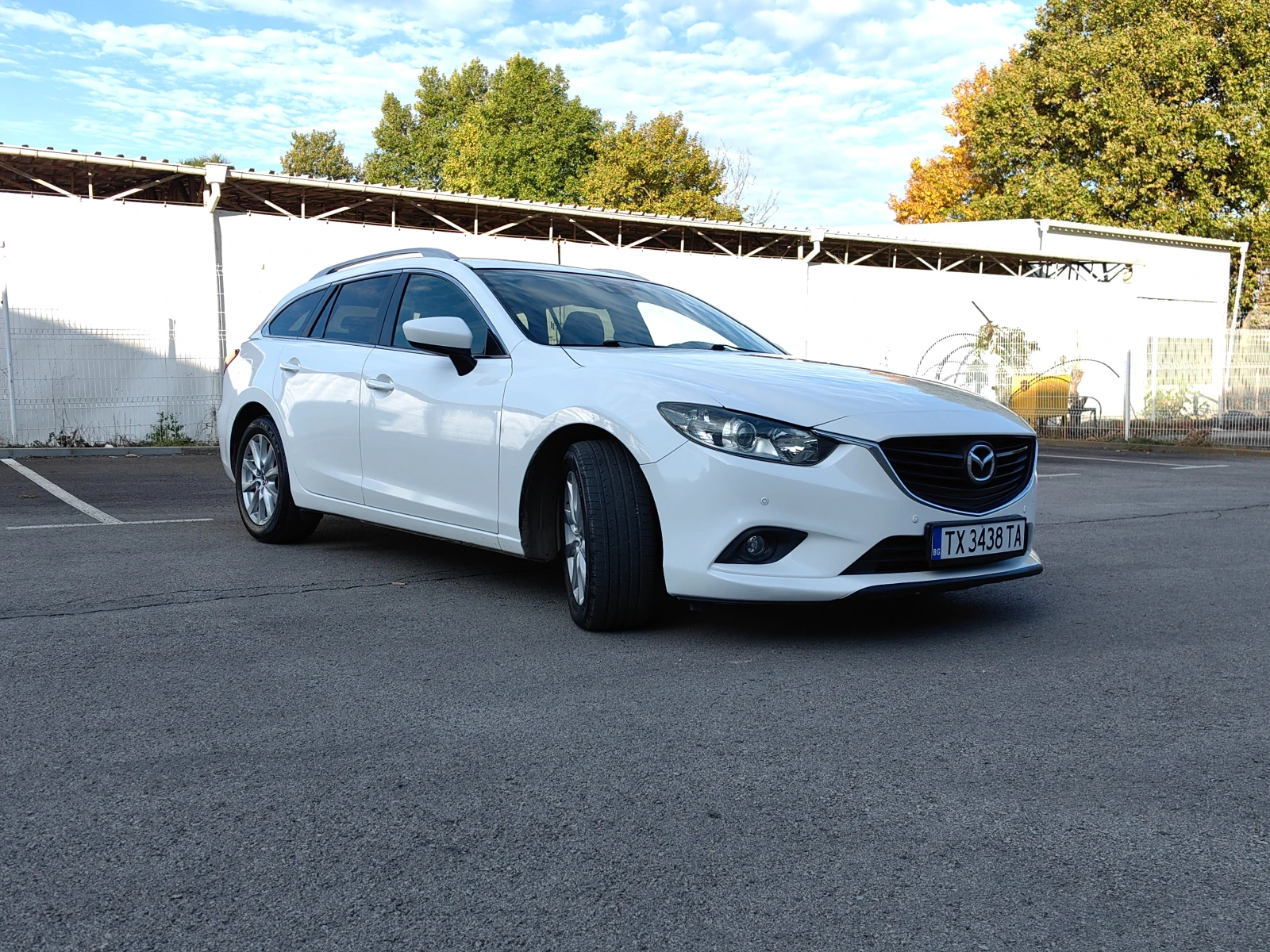 Mazda 6 2.2 D SkyActiv, снимка 3 - Автомобили и джипове - 54358057