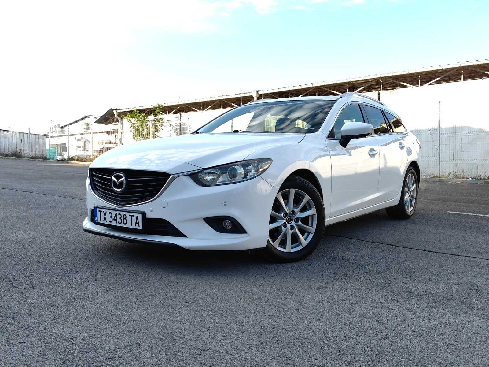 Mazda 6 2.2 D SkyActiv, снимка 11 - Автомобили и джипове - 54358057