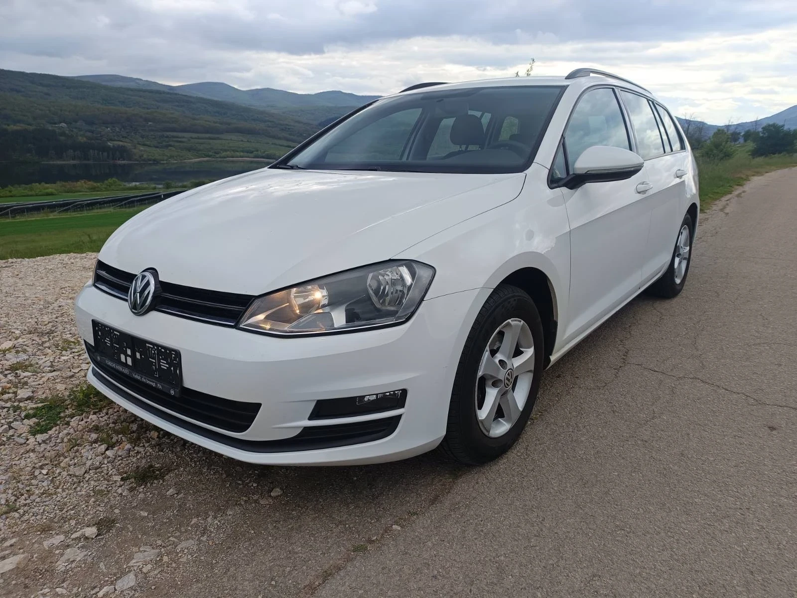 VW Golf 1.6 | Mobile.bg � ����������� 2