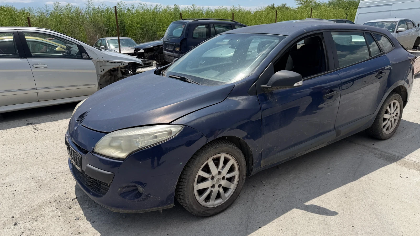 Renault Megane, снимка 3 - Автомобили и джипове - 54608511