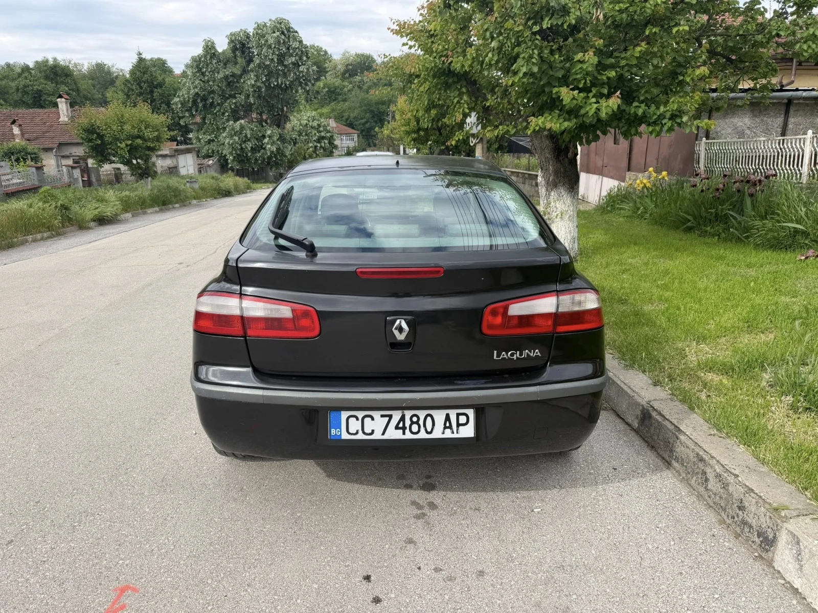 Renault Laguna 1.9D 120HP, снимка 9 - Автомобили и джипове - 54615982