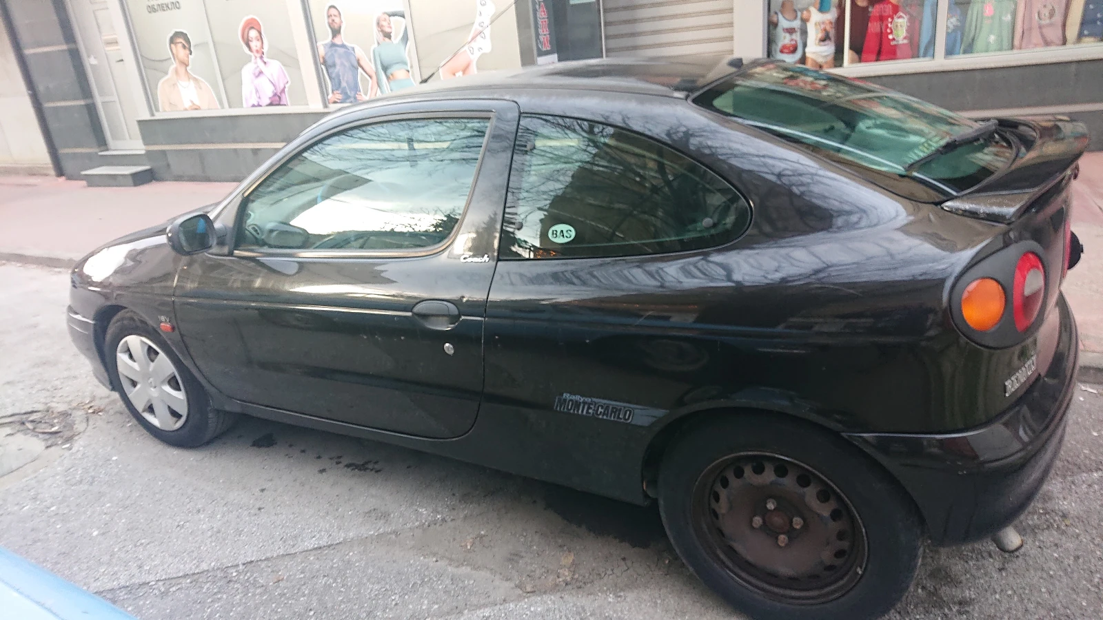 Renault Megane Coach-Monte Karlo, снимка 3 - Автомобили и джипове - 54781774