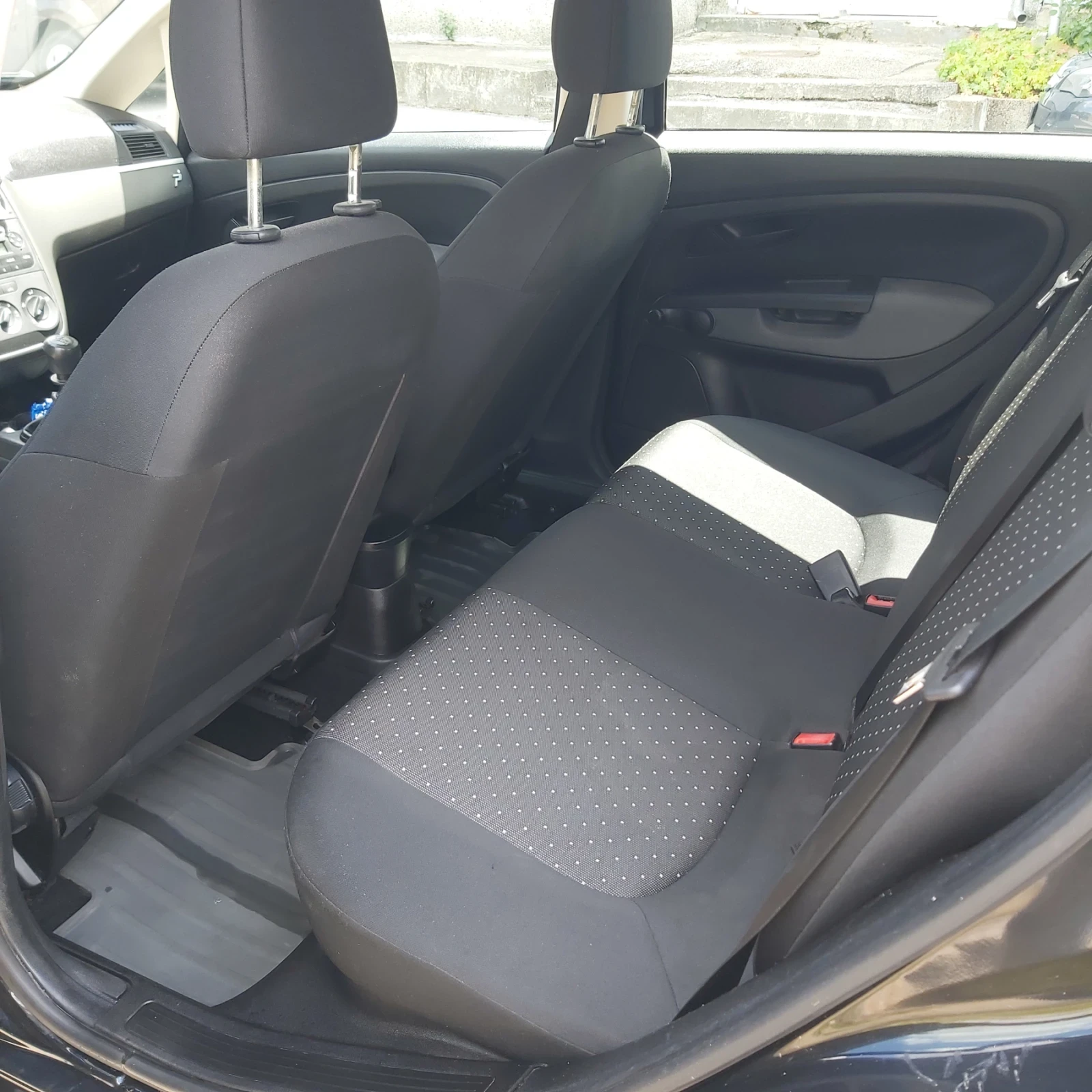 Fiat Punto, снимка 10 - Автомобили и джипове - 55220443