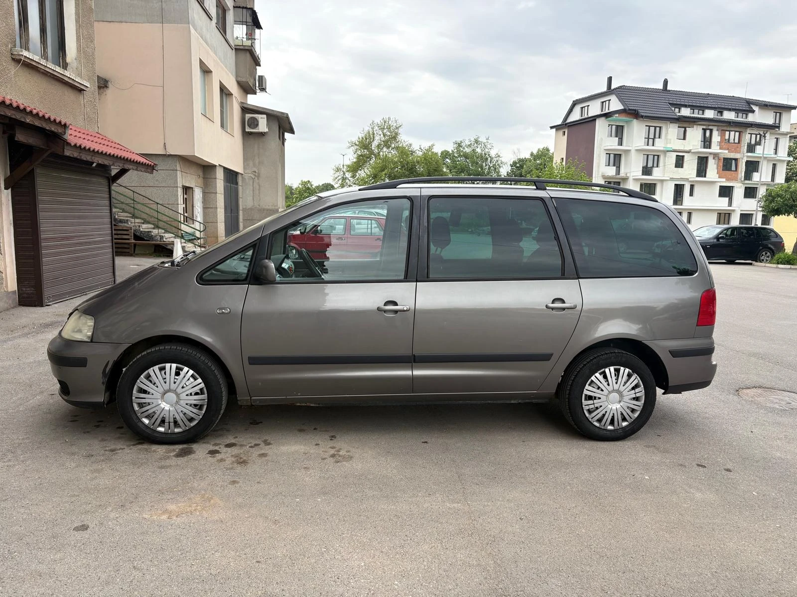 Seat Alhambra 1.9TDI / 131к.с. / 7 места, снимка 3 - Автомобили и джипове - 55833261