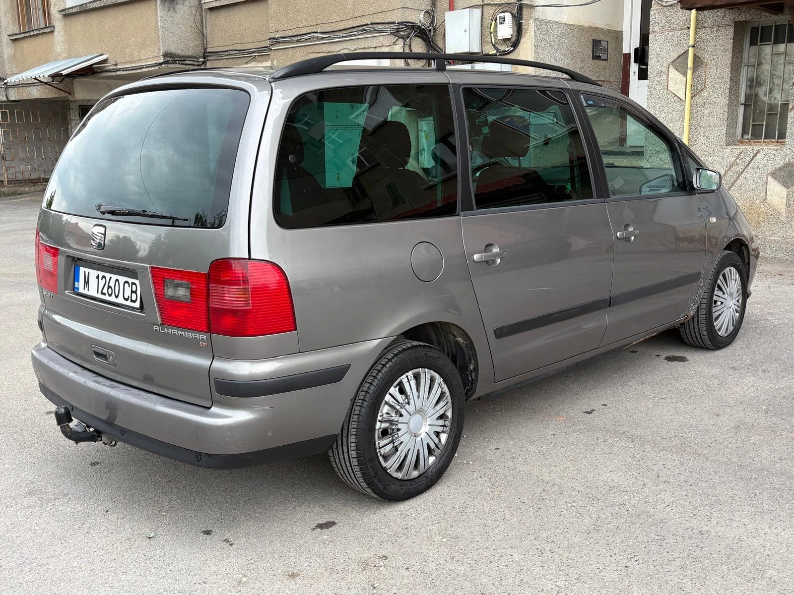 Seat Alhambra 1.9TDI / 131к.с. / 7 места, снимка 7 - Автомобили и джипове - 55833261