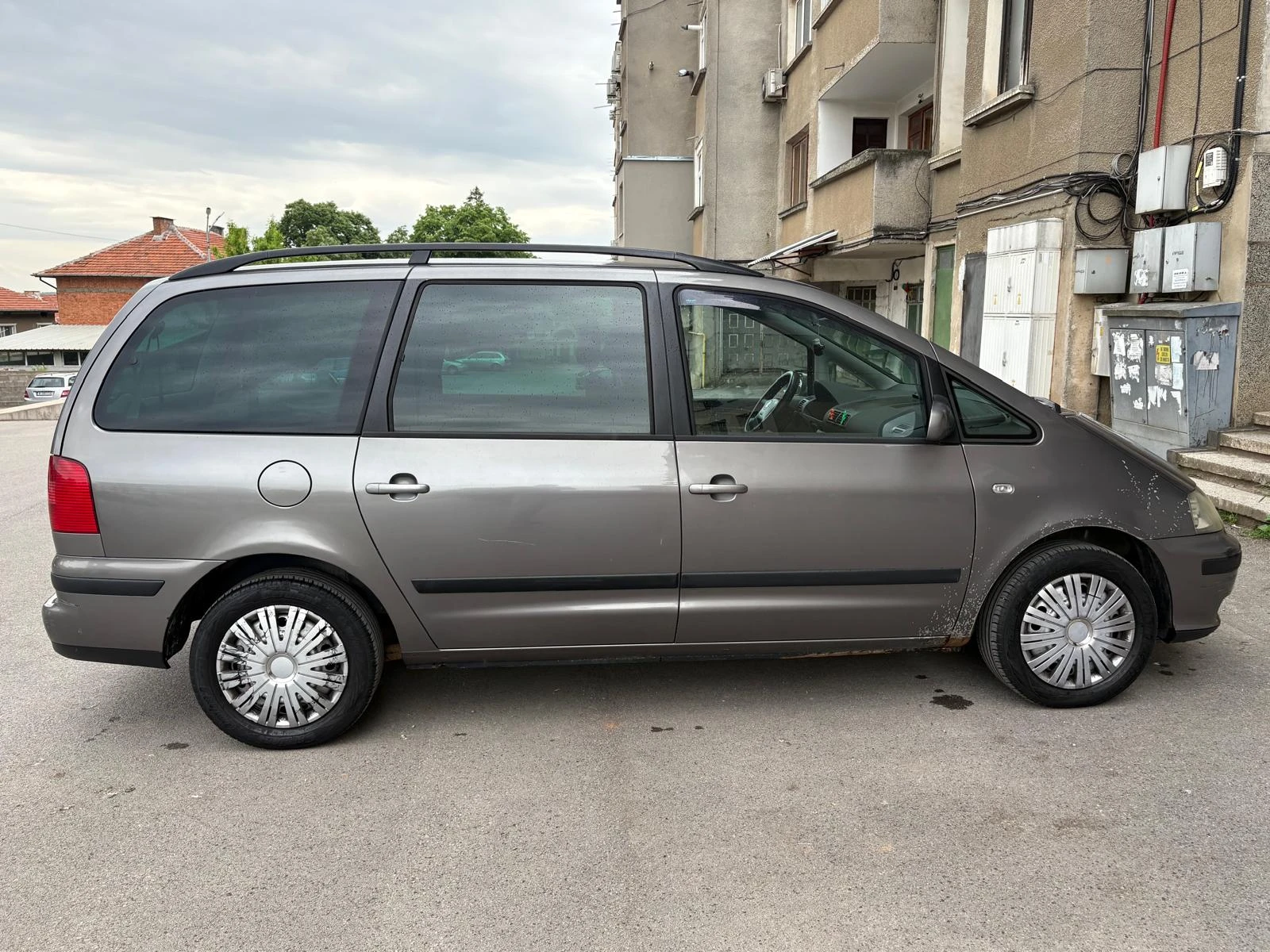 Seat Alhambra 1.9TDI / 131к.с. / 7 места, снимка 6 - Автомобили и джипове - 55833261