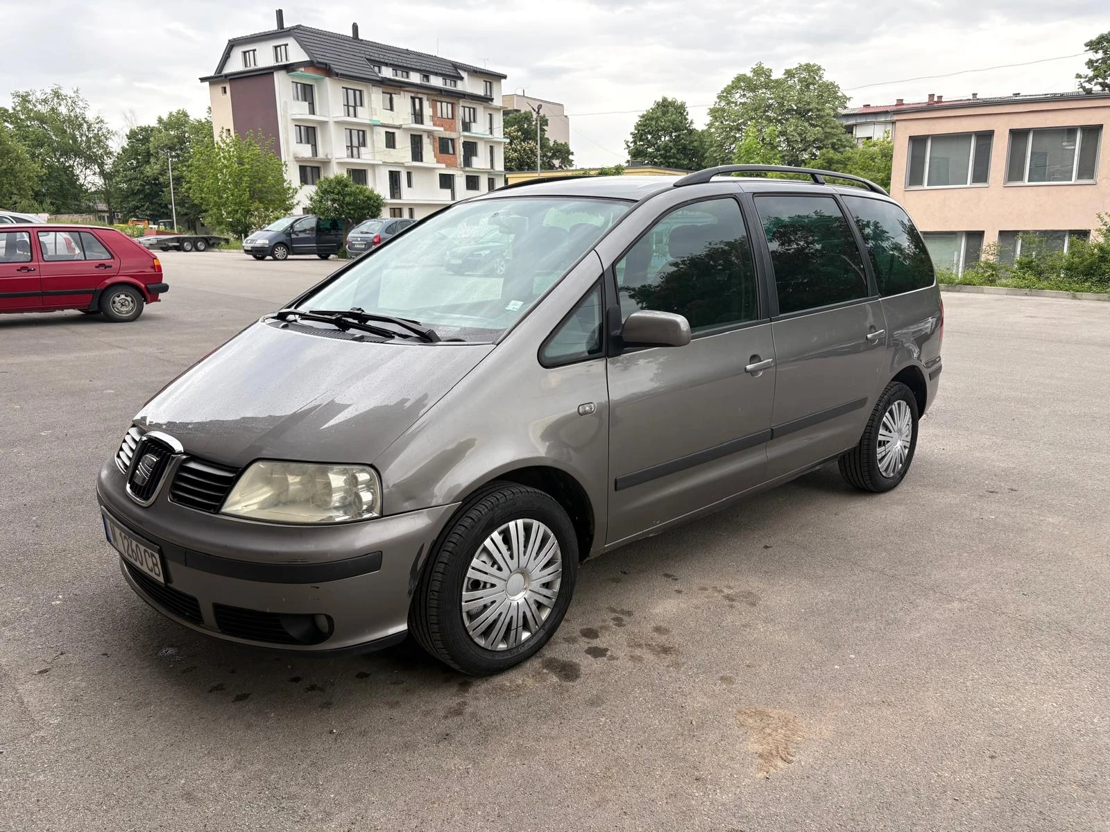 Seat Alhambra 1.9TDI / 131к.с. / 7 места, снимка 2 - Автомобили и джипове - 55833261