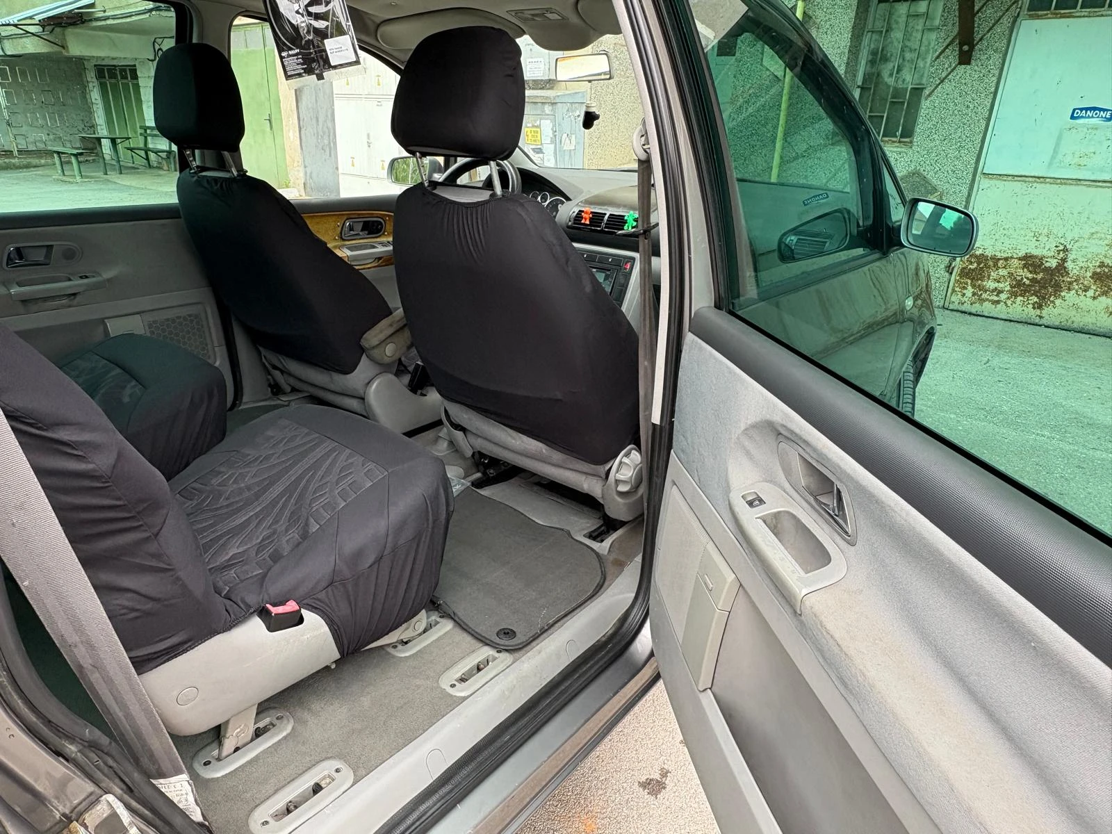 Seat Alhambra 1.9TDI / 131к.с. / 7 места, снимка 12 - Автомобили и джипове - 55833261