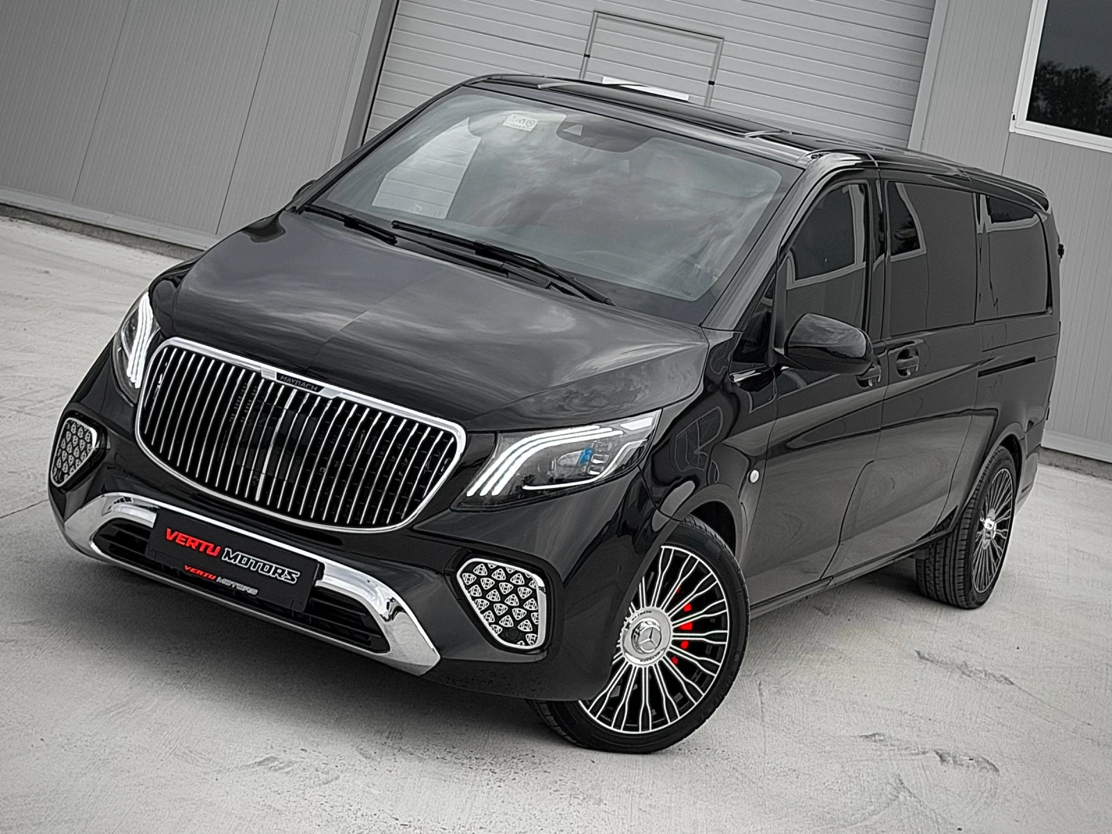 Mercedes-Benz V 300 Vito 119/ MAYBACH/ EXTRA LONG/ BUSINESS CLASS/ TV/, снимка 2 - Автомобили и джипове - 56234238