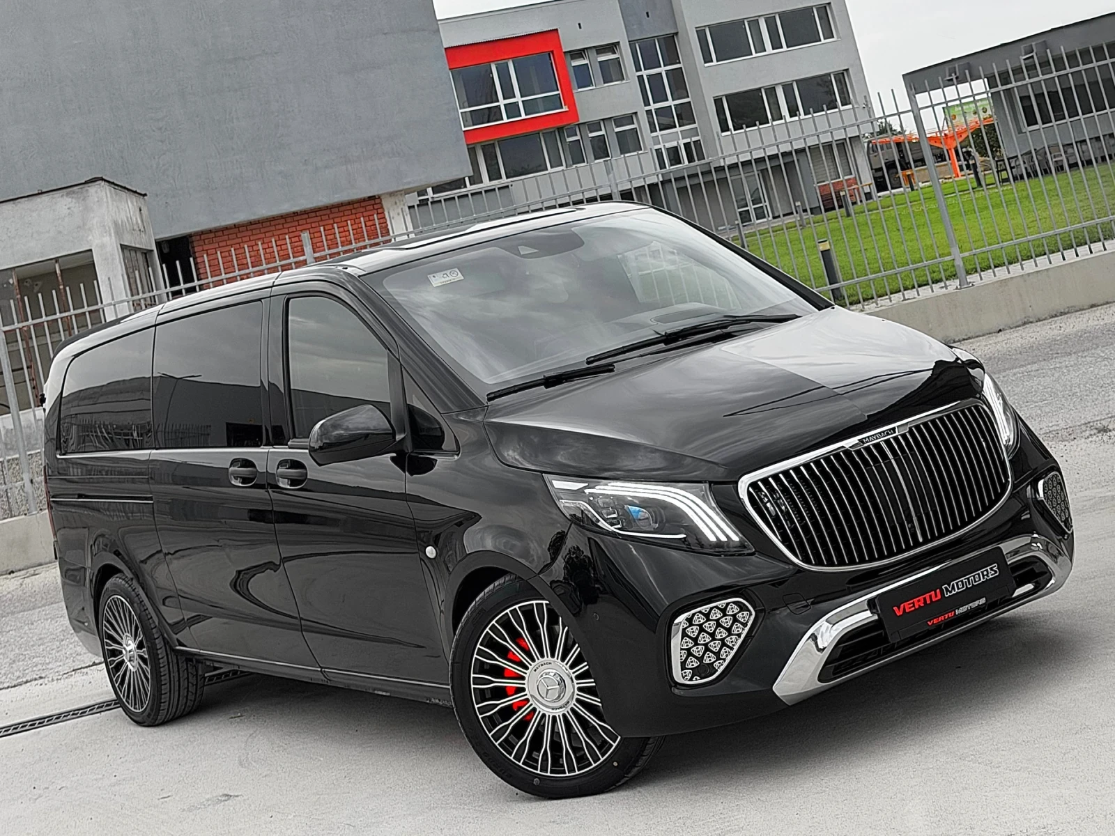 Mercedes-Benz V 300 Vito 119/ MAYBACH/ EXTRA LONG/ BUSINESS CLASS/ TV/