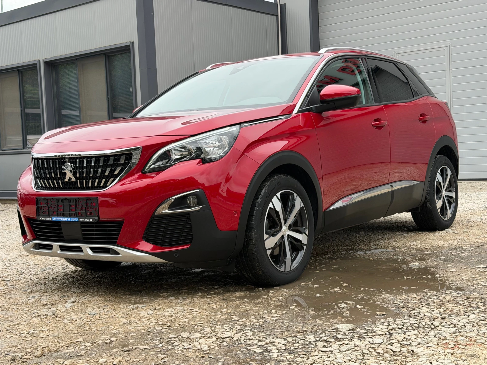 Peugeot 3008 1.5HDI* LED* NAVI* AVTOMAT* CARPLEY* EVRO6