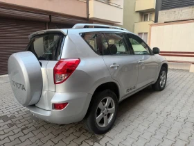Toyota Rav4 2.2 D4D, снимка 6