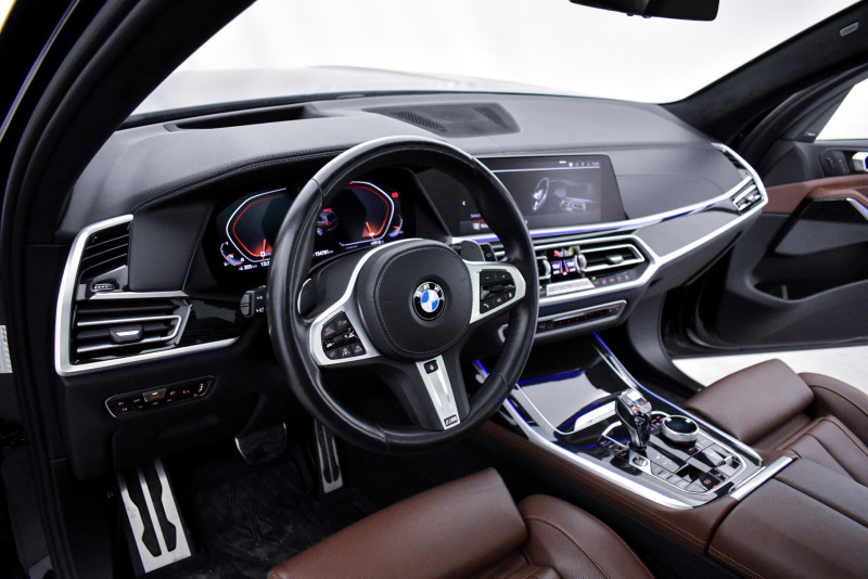 BMW X7 M50i с всички екстри, от частно лице, снимка 7 - Автомобили и джипове - 45345506