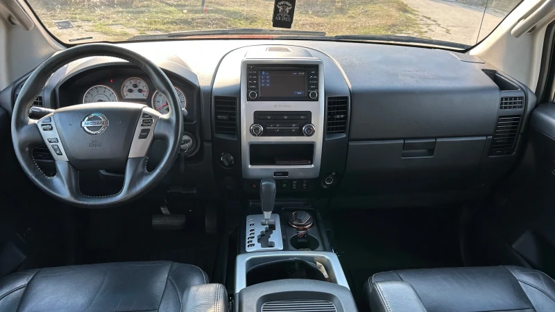 Nissan Titan crew cab 5.6 V8 Pro-4x LPG, снимка 11 - Автомобили и джипове - 51639675