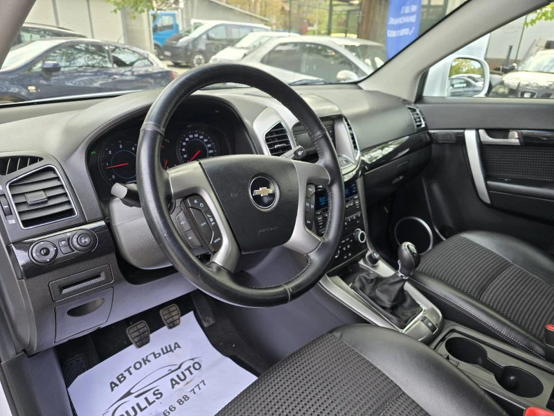 Chevrolet Captiva 2.2 CDTI 7места, снимка 9 - Автомобили и джипове - 52107889