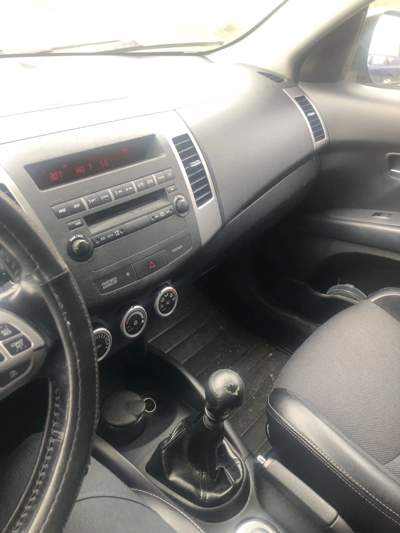 Peugeot 4007 2.2HDI, снимка 8 - Автомобили и джипове - 53340631