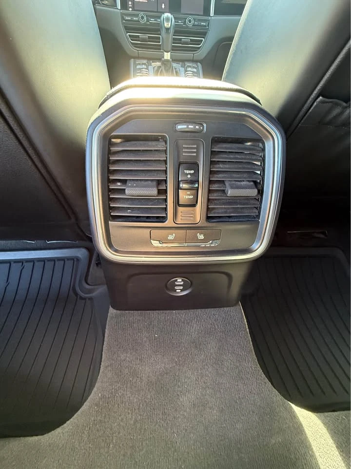 Porsche Macan АвтоКредит, снимка 9 - Автомобили и джипове - 56622545