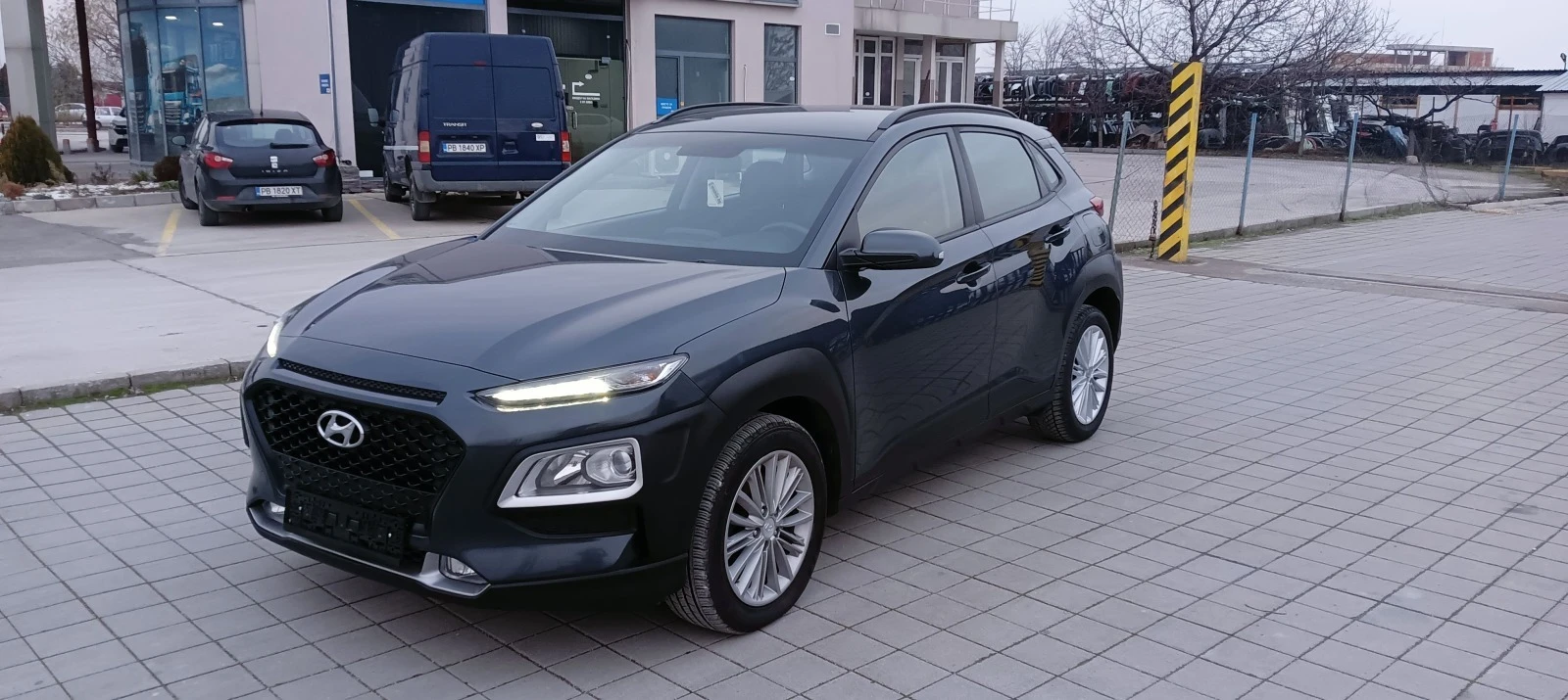 Hyundai Kona 2.0 БЕНЗИН АВТОМАТИК 4Х4 - изображение 2