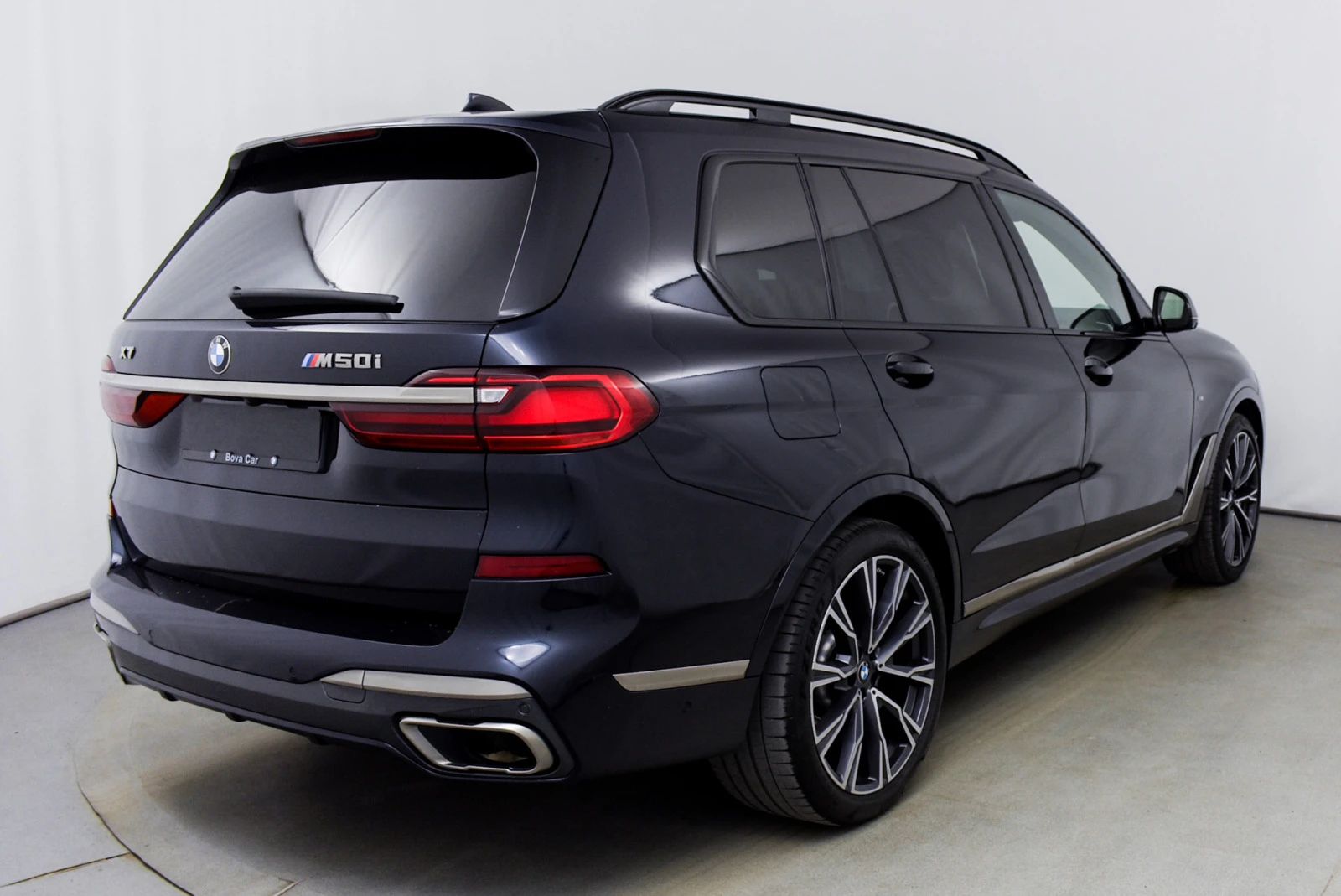 BMW X7 M50i с всички екстри, от частно лице - изображение 3