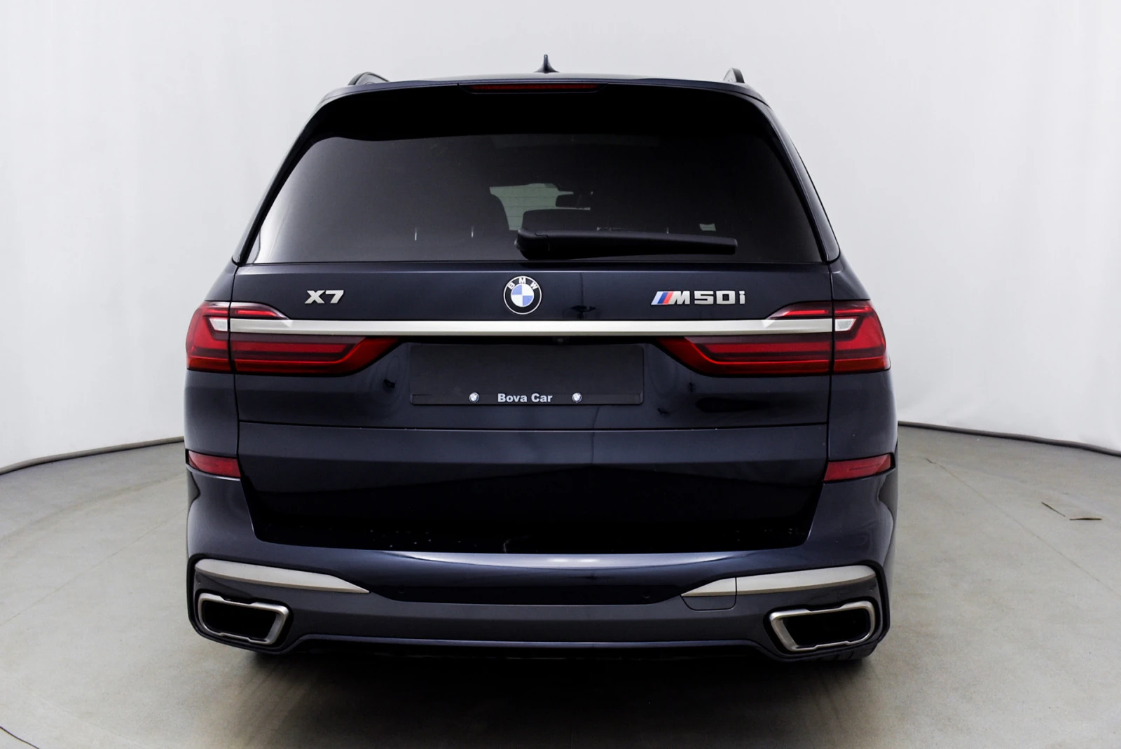 BMW X7 M50i с всички екстри, от частно лице - изображение 4