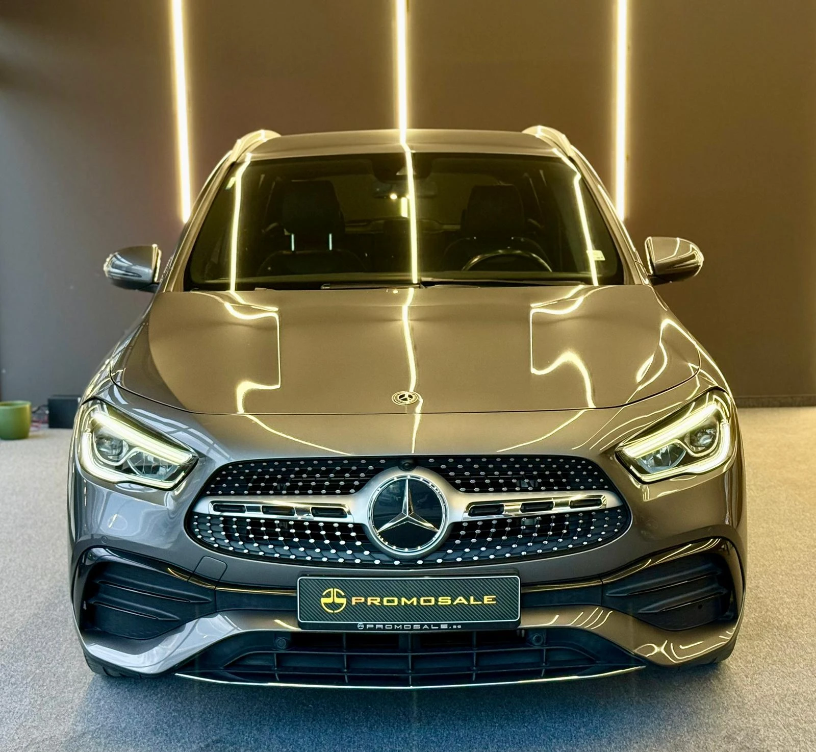 Mercedes-Benz GLA 200 d 4Matic* AMG* Лизинг* Camera* Alcantara - изображение 2