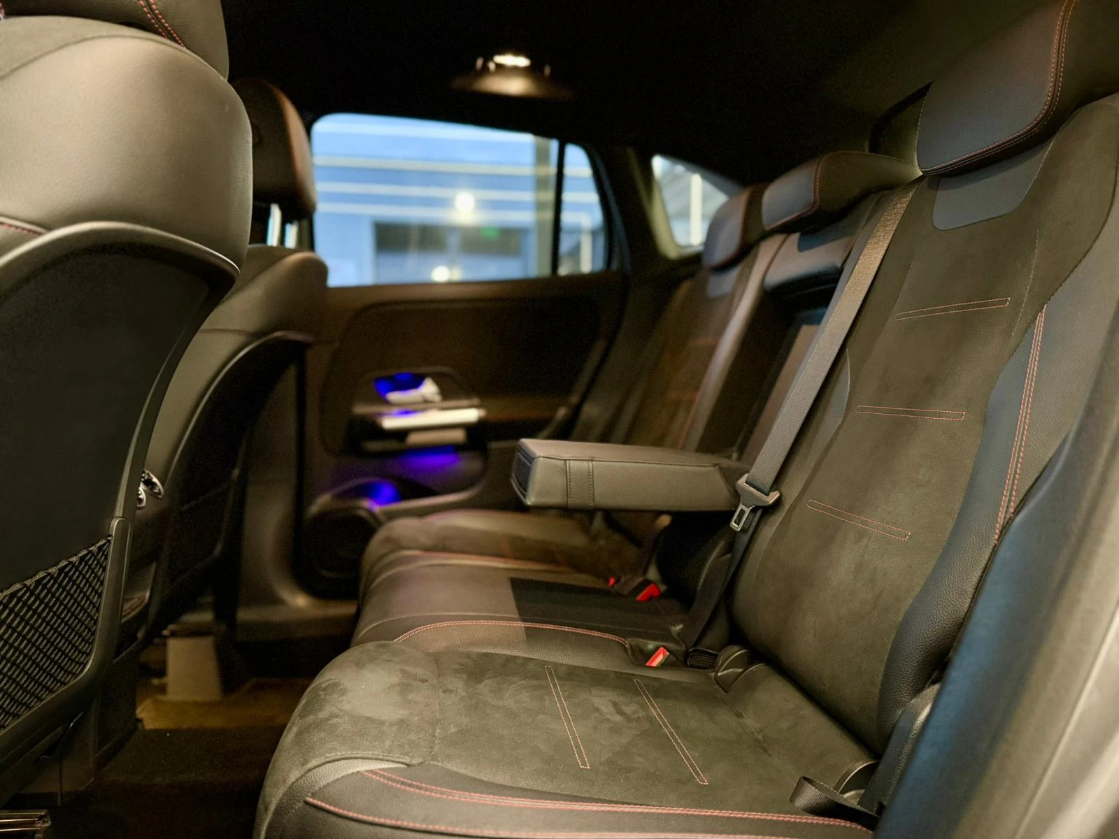 Mercedes-Benz GLA 200 d 4Matic* AMG* * Camera* Alcantara | Mobile.bg   15