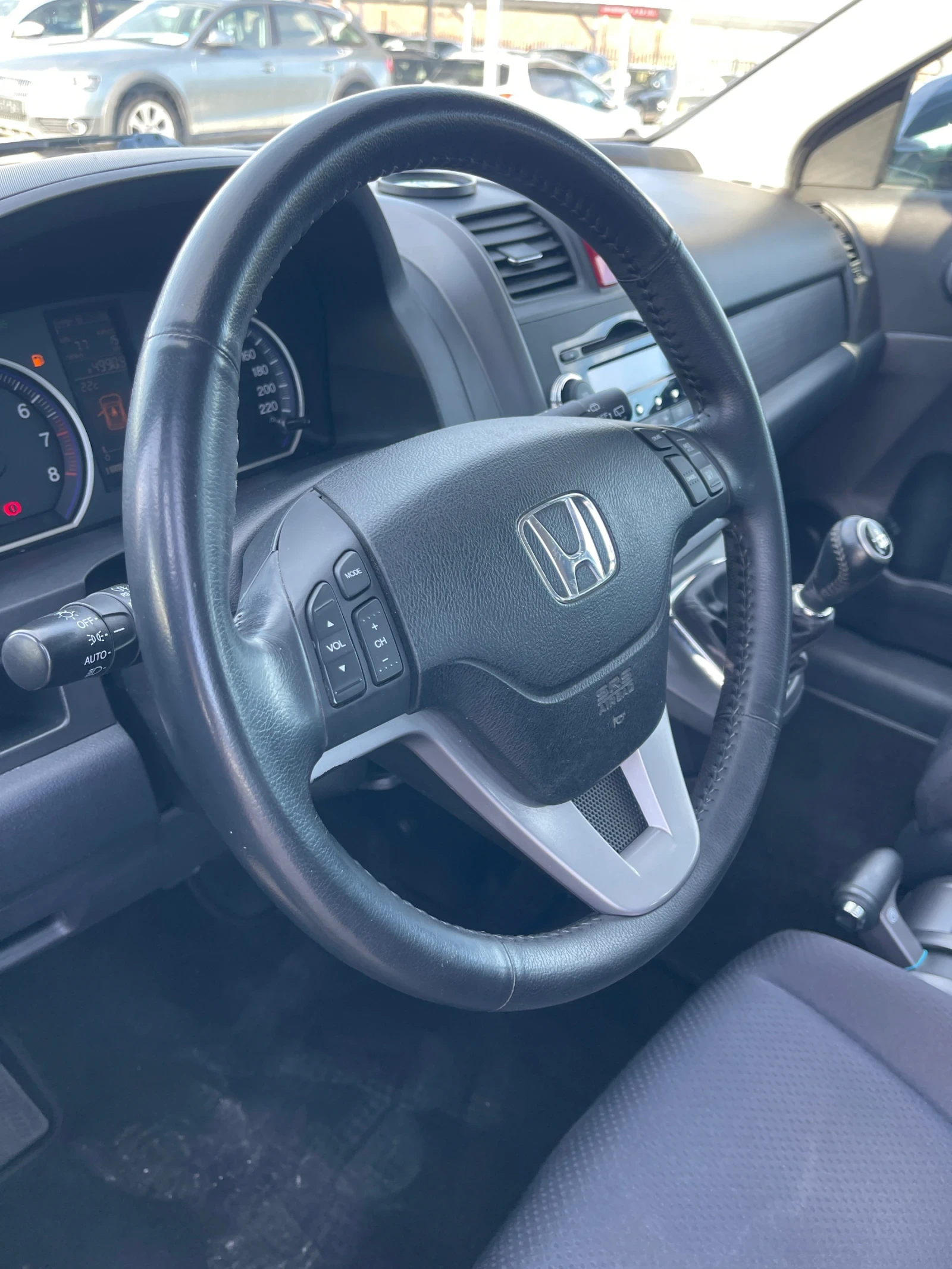 Honda Cr-v 180k km!, снимка 11 - Автомобили и джипове - 53788639