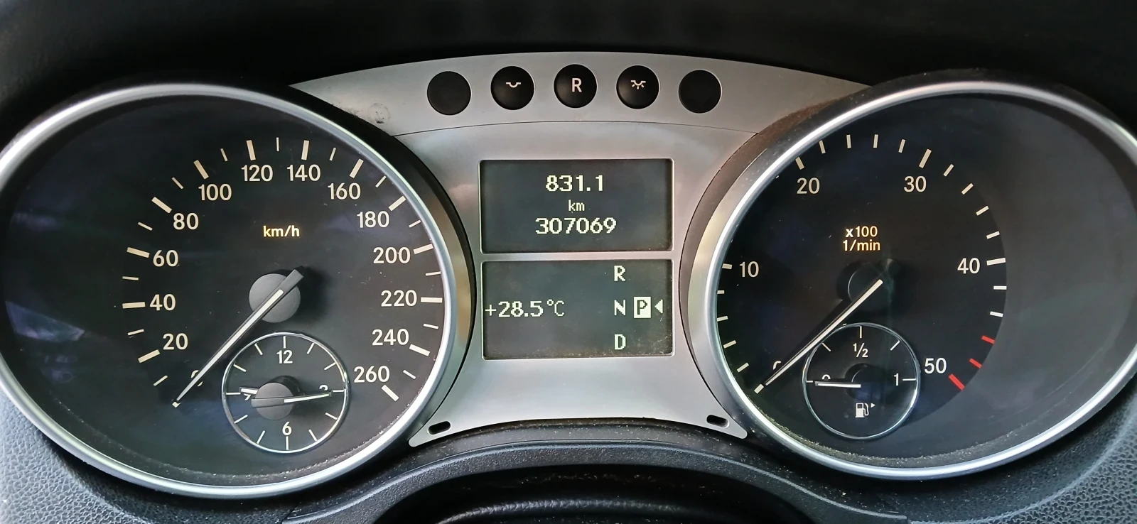 Mercedes-Benz ML 320 3.2 | Mobile.bg � ����������� 9