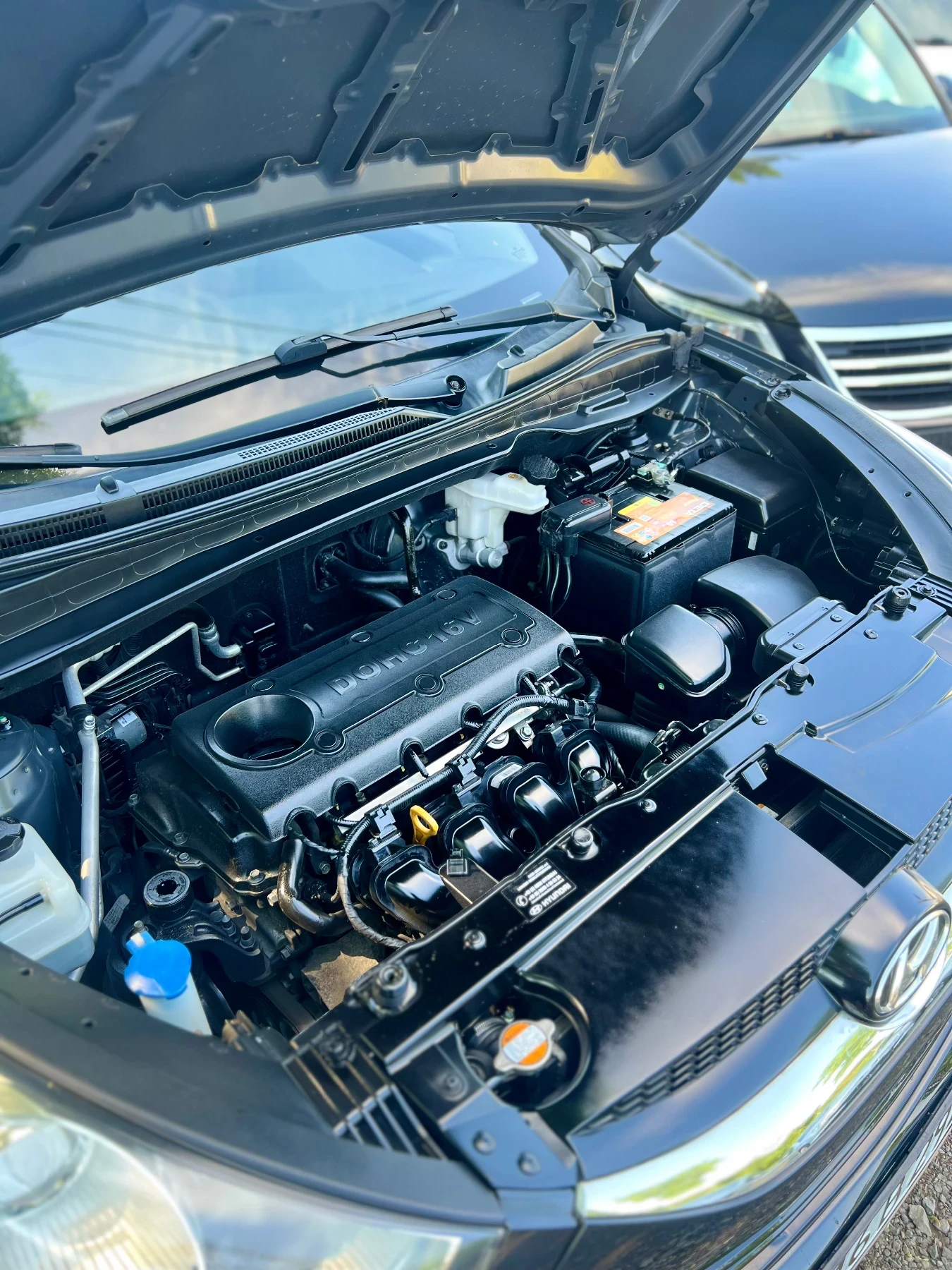 Hyundai IX35 2.0 148x км , снимка 16 - Автомобили и джипове - 55057188