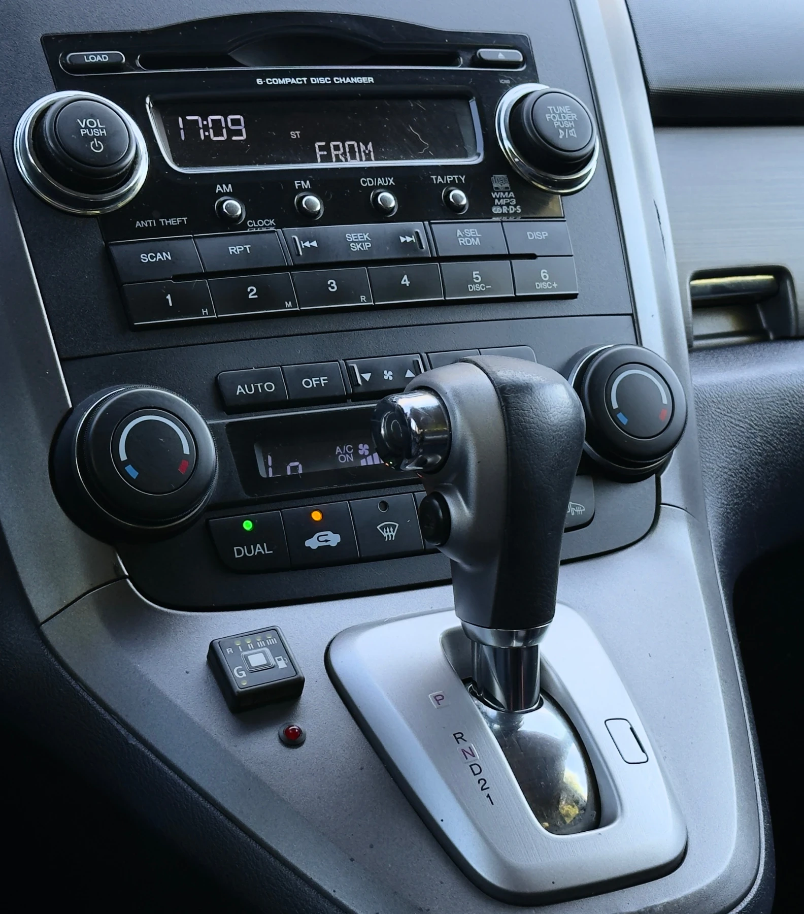 Honda Cr-v 2.0i ГАЗ/БЕНЗИН* AVTOMAT* ITALY, снимка 15 - Автомобили и джипове - 55480574
