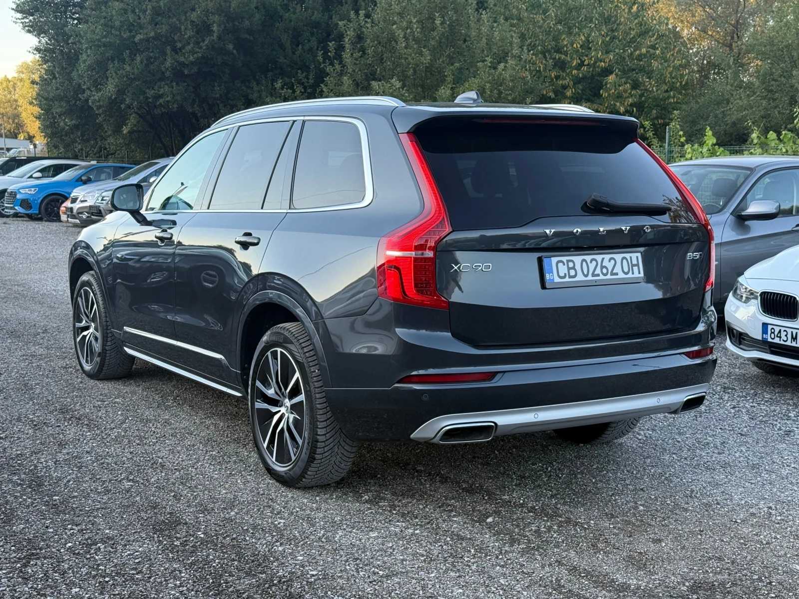 Volvo Xc90 Дизел-Хибрид B5 R-Desing 7места, снимка 4 - Автомобили и джипове - 56002932