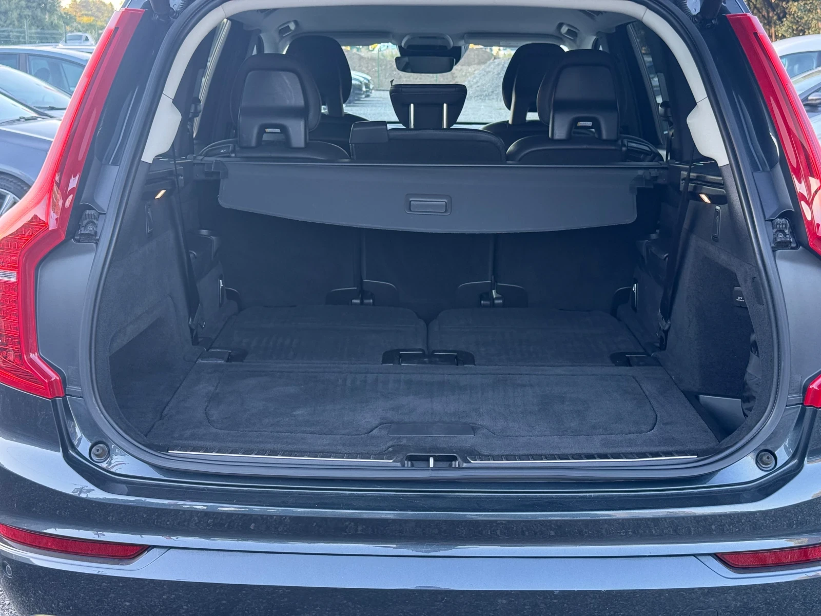 Volvo Xc90 Дизел-Хибрид B5 R-Desing 7места, снимка 12 - Автомобили и джипове - 56002932