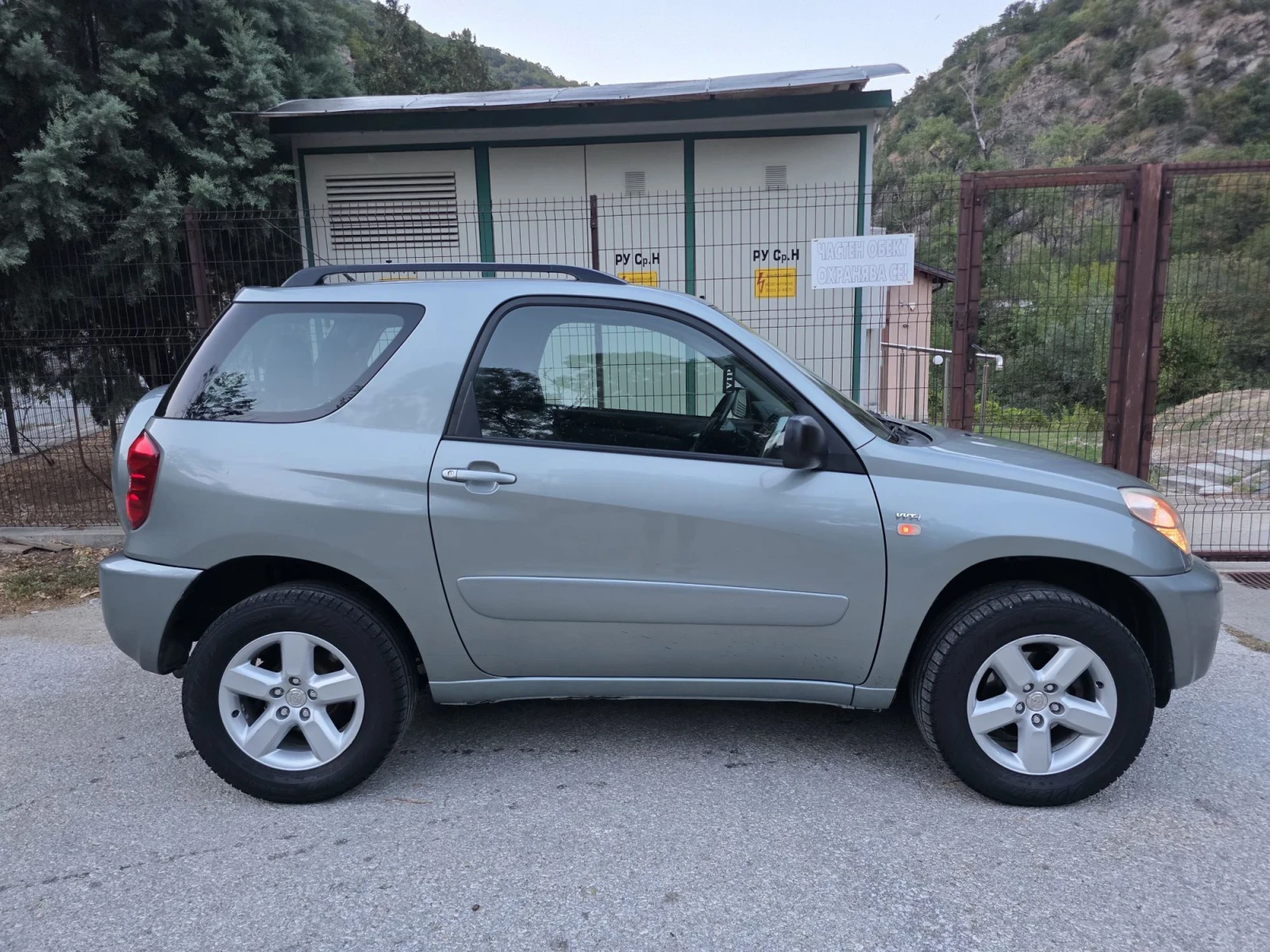 Toyota Rav4 2.0 VVT-i 4x4 150HP KLIMATIK * FACELIFT* , снимка 7 - Автомобили и джипове - 56013093