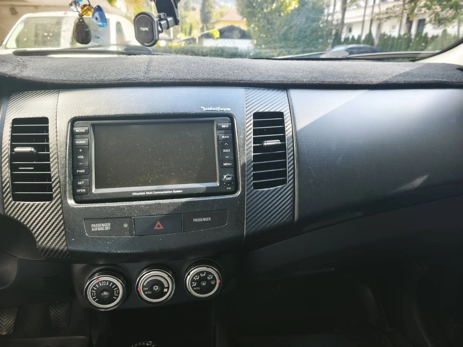 Mitsubishi Outlander, снимка 7 - Автомобили и джипове - 56463356