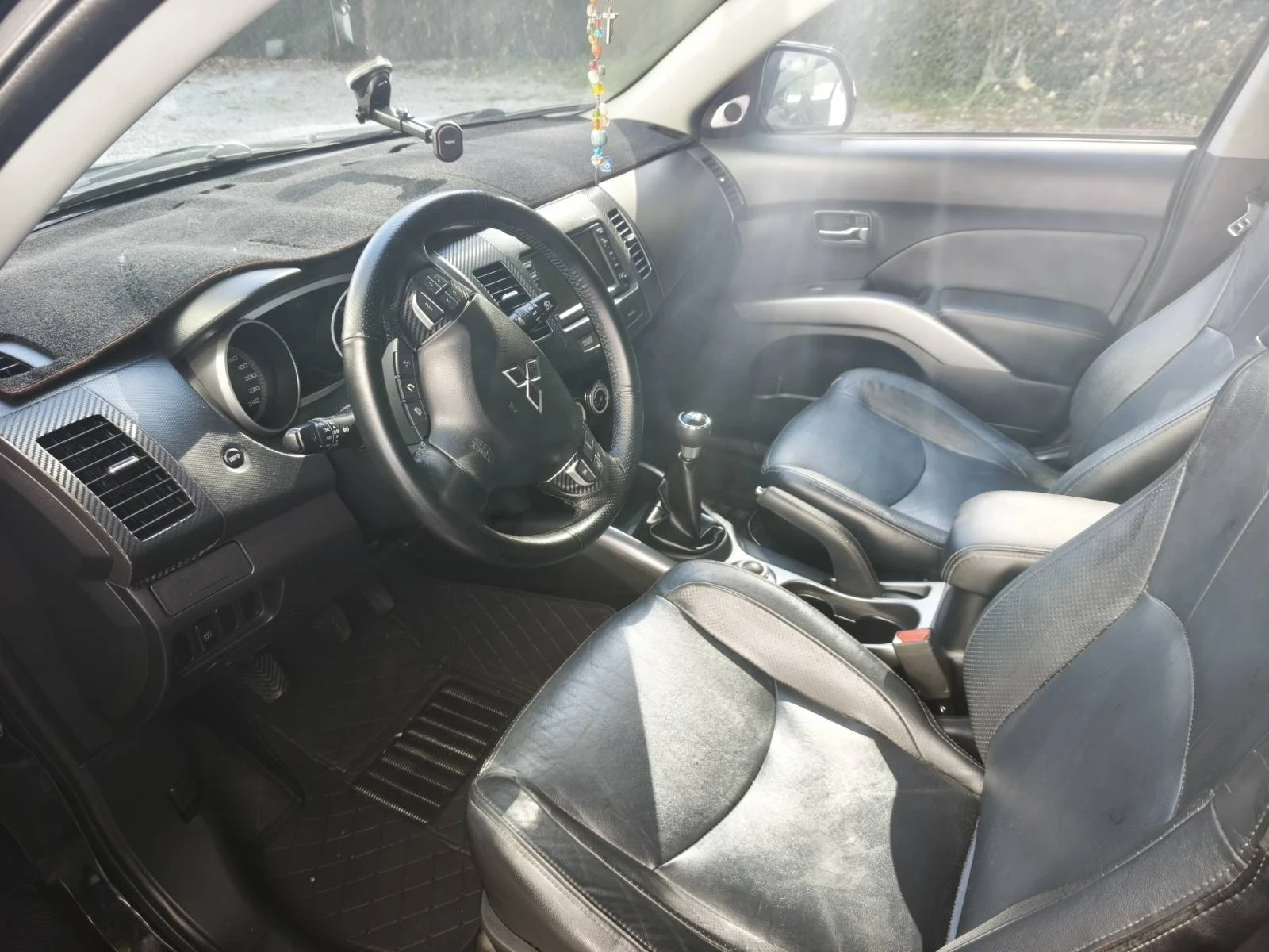 Mitsubishi Outlander, снимка 8 - Автомобили и джипове - 56463356