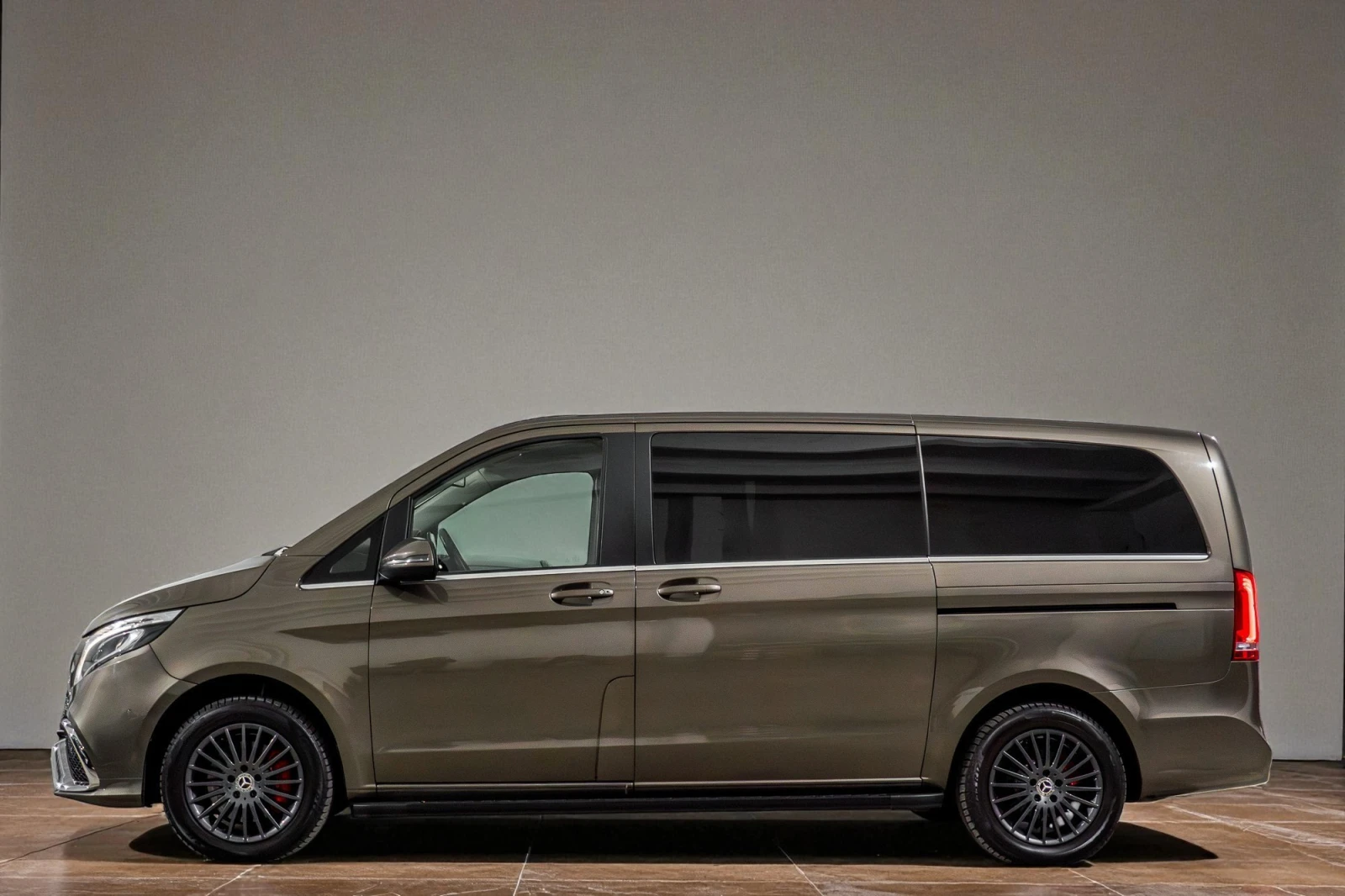 Mercedes-Benz V 250 d* 4MATIC* AMG* BUSINESS LUXURY* LONG* TV | Mobile.bg   2